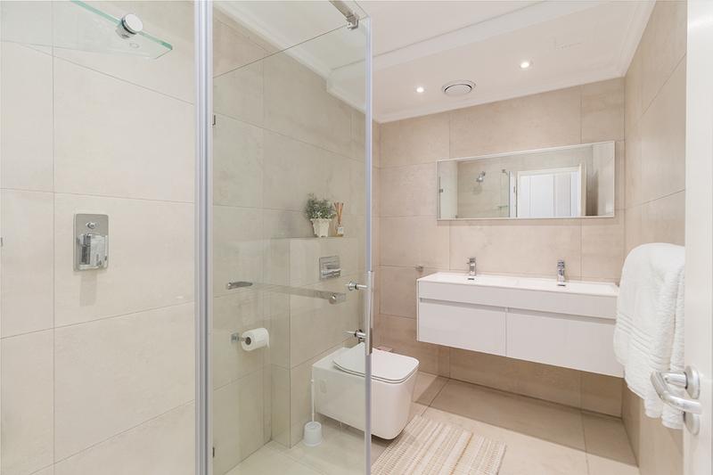 To Let 2 Bedroom Property for Rent in Dolphin Beach Western Cape